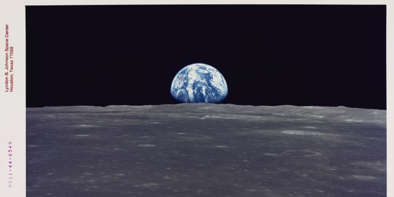 Země z pohledu Apolla 11 (1969)