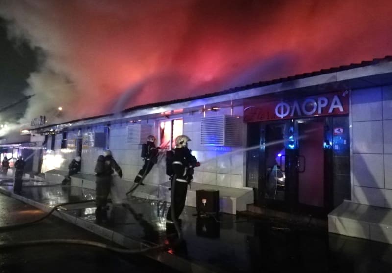 Při požáru v nočním klubu v Rusku zemřelo nejméně 15 lidí.