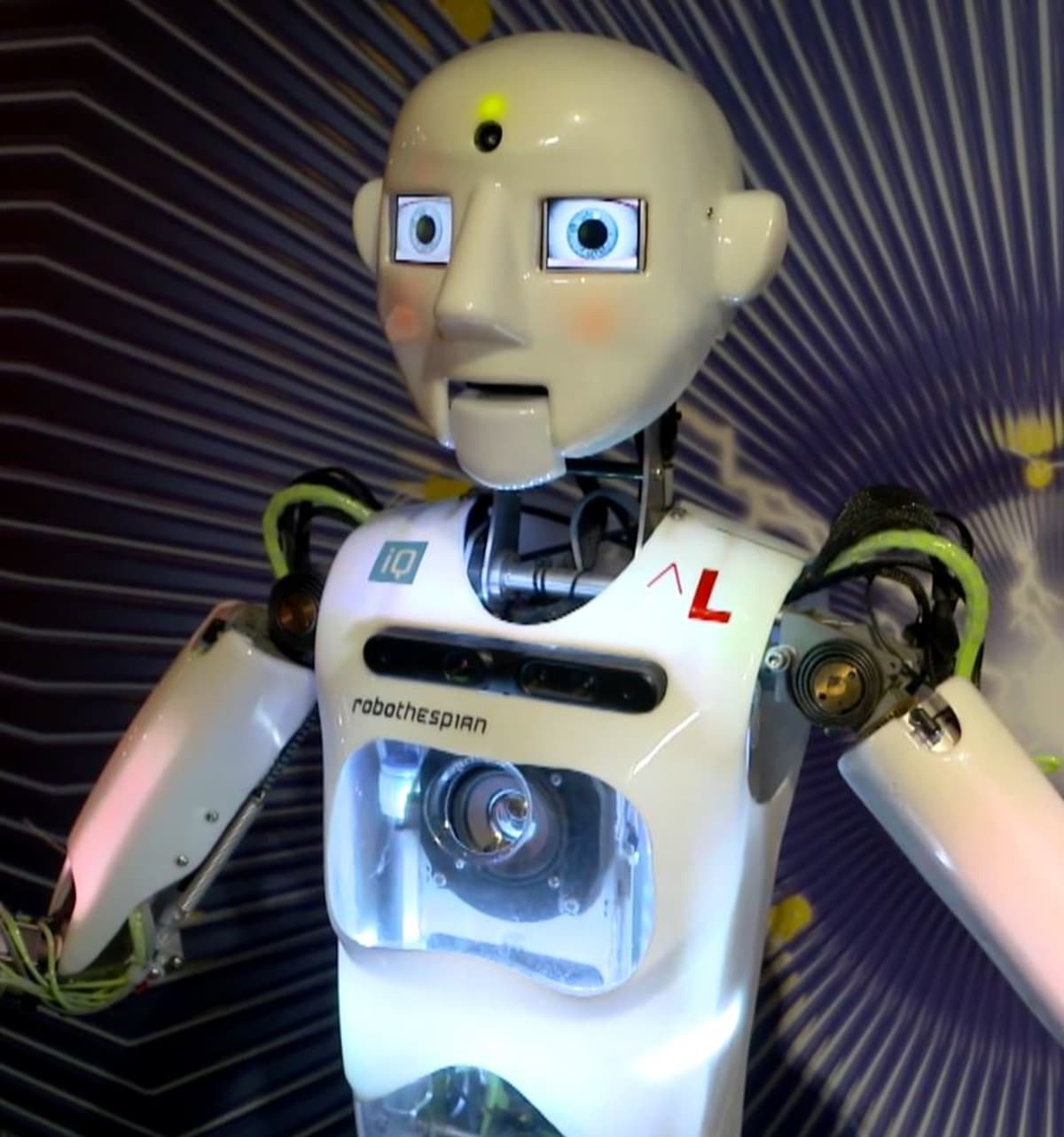 Robot Thaspian v lerecké IQ Landii