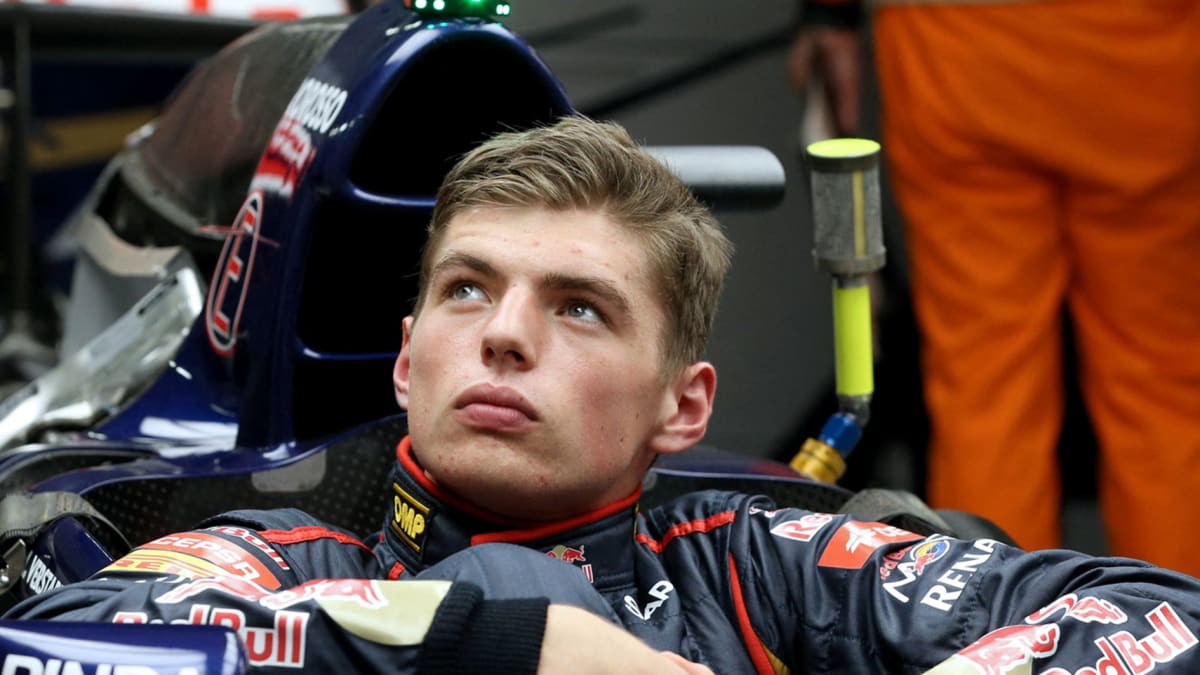 V sezoně 2015 získal Max oficiální superlicenci a představil se ve věku 17 let a 166 dnů jako historicky nejmladší jezdec ve stáji Toro Rosso neboli juniorského týmu Red Bullu.