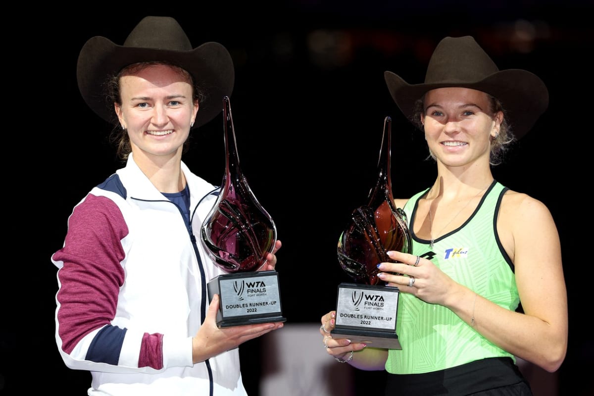 Tenistky Krejčíková a Siniaková triumf ve čtyřhře na Turnaji mistryň neobhájily. 