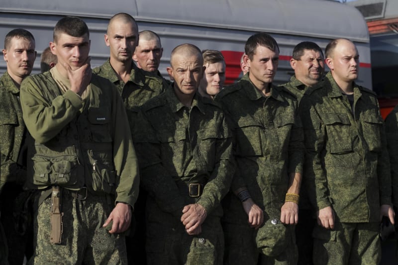 Ruští vojáci mají podle dat Pentagonu obrovské ztráty. (Ilustrační foto)