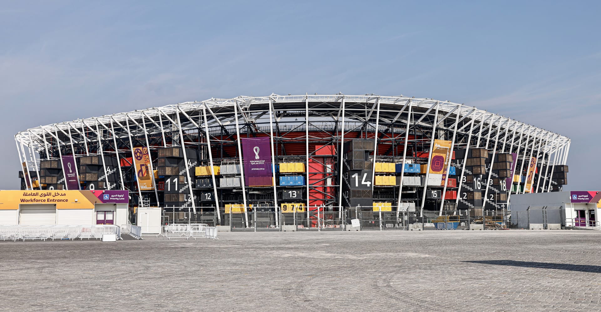 Kontejnery nebudou během mistrovství světa v Kataru k vidění jen na jednom ze stadionů.
