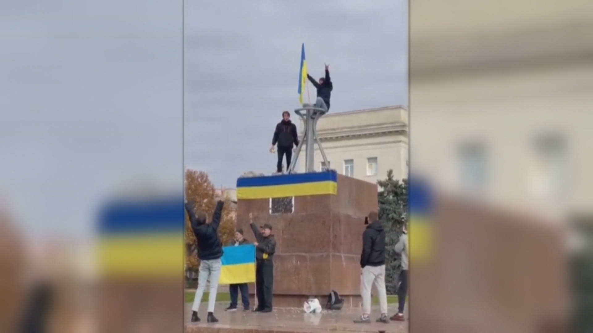 Ukrajinská vojska vstoupila do Chersonu (11.11.2022)