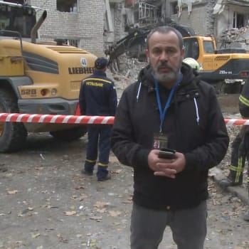 Reportér CNN Prima NEWS popsal následky ruského raketového útoku v Mykolajivu. (11. listopadu 2022)