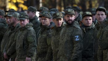 ON-LINE: Rusové popravili 21 dezertérů. Byli mezi nimi i naverbovaní vězni, tvrdí Kyjev