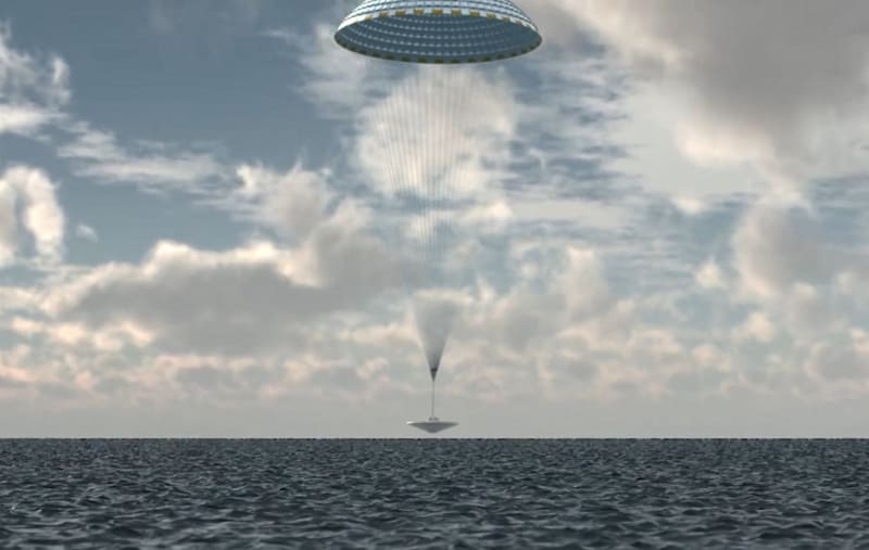 Létající talíř v kombinaci s padákem umožní dopravit na Mars náklad vážící víc než 1000 kg