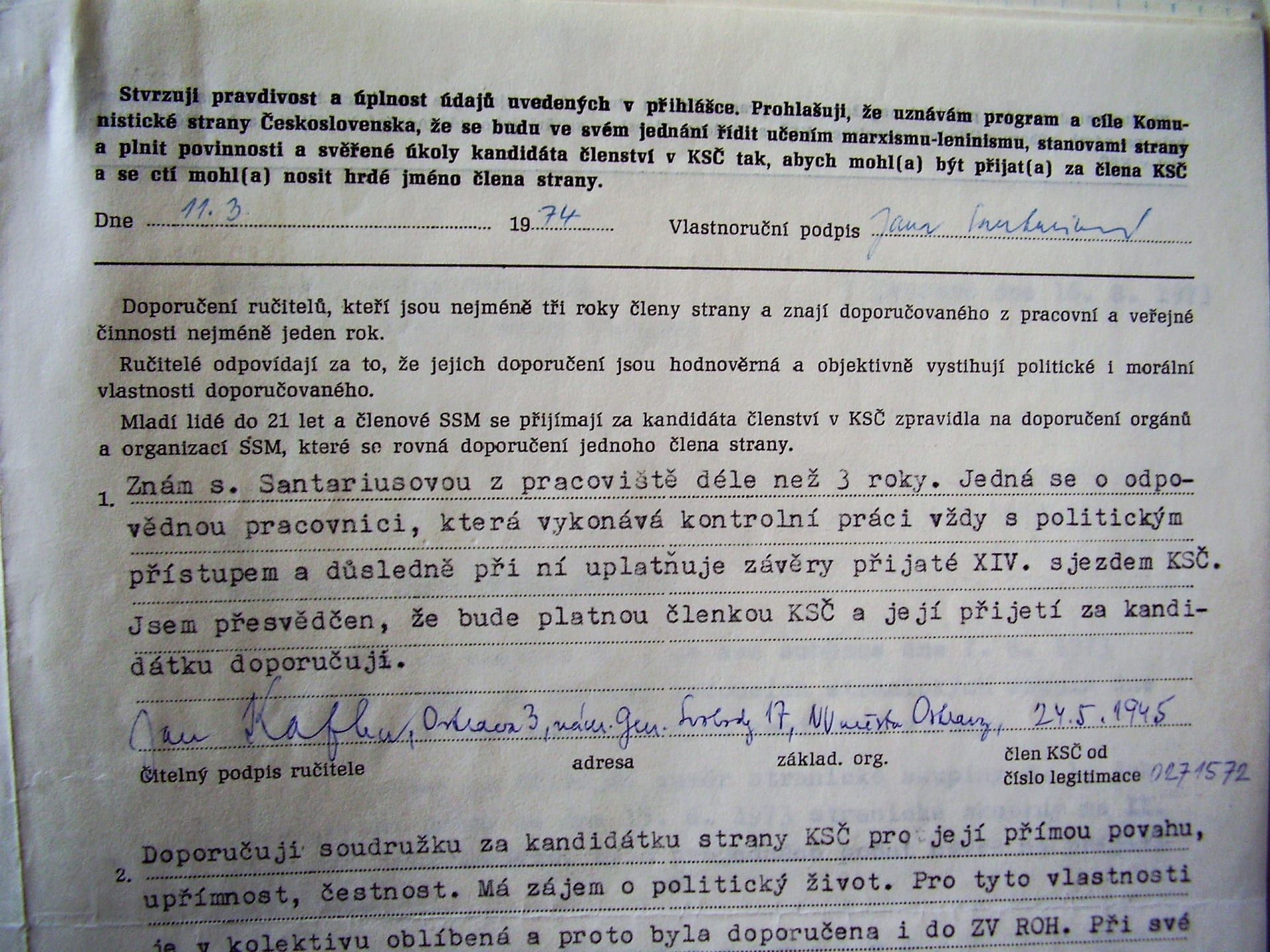 Šanony s dochovaným a dříve tajným materiálem někdejšího městského výboru KSČ v Ostravě