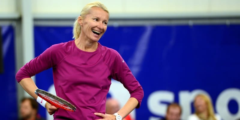 Veleúspěšná tenistka podlehla v roce 2017 rakovině vaječníků.