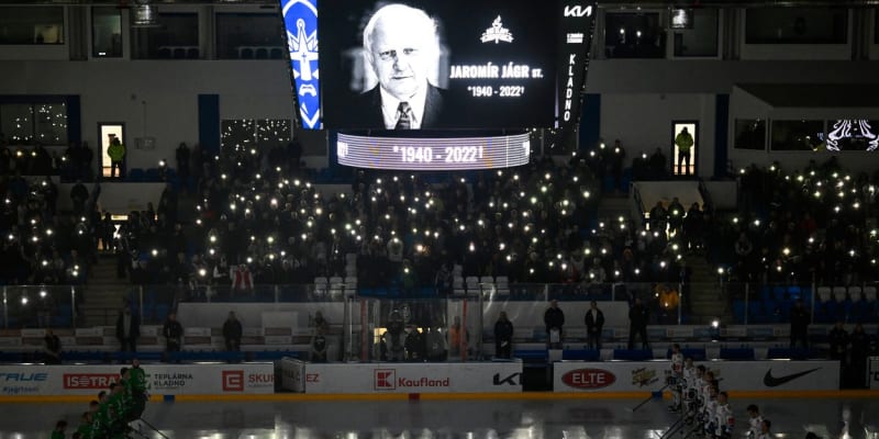 Hokejové Kladno se rozloučilo s Jaromírem Jágrem starším.