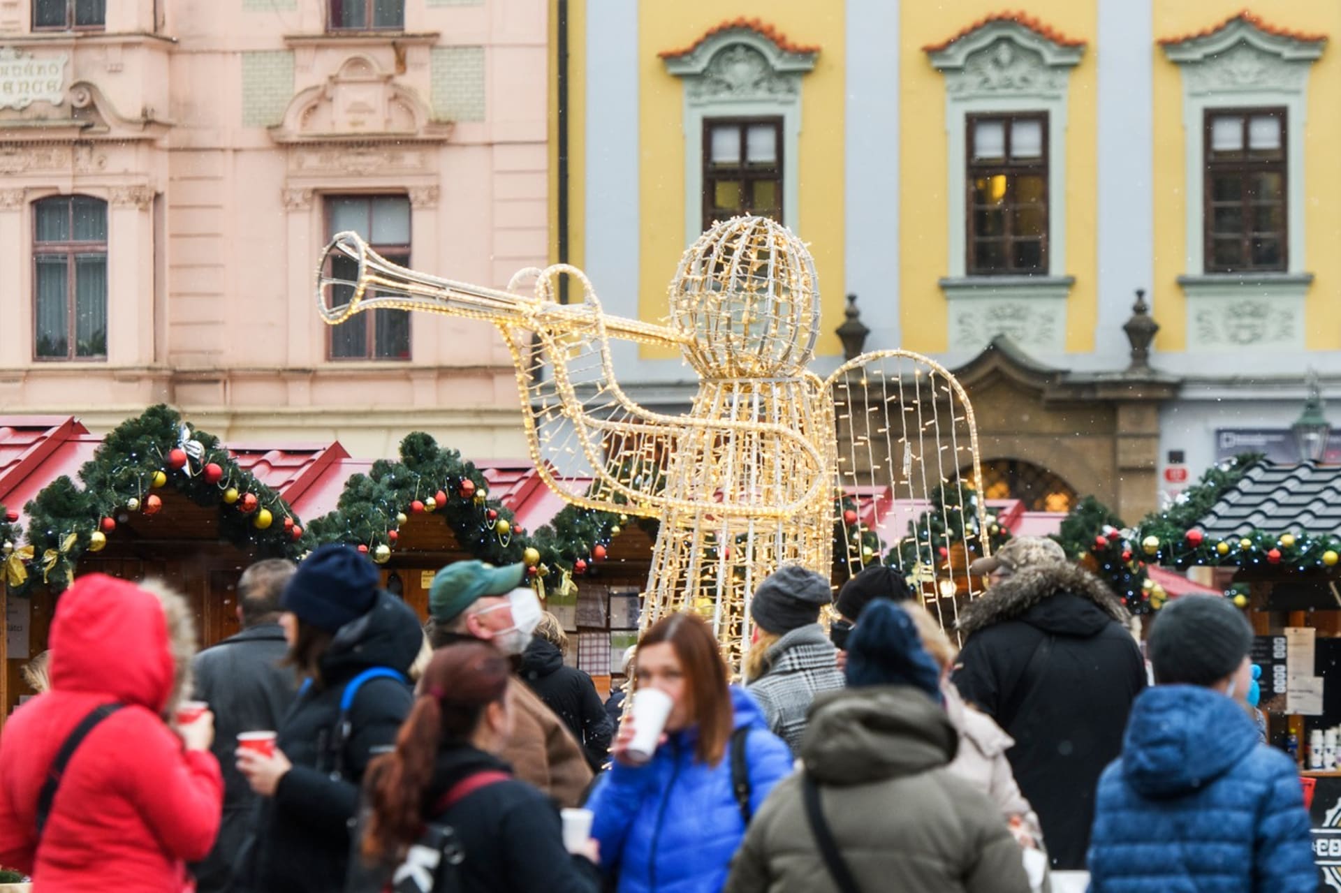Vánočí trhy v Plzni.