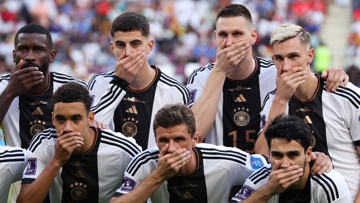 Speciální protest Němců na mistrovství světa v Kataru.