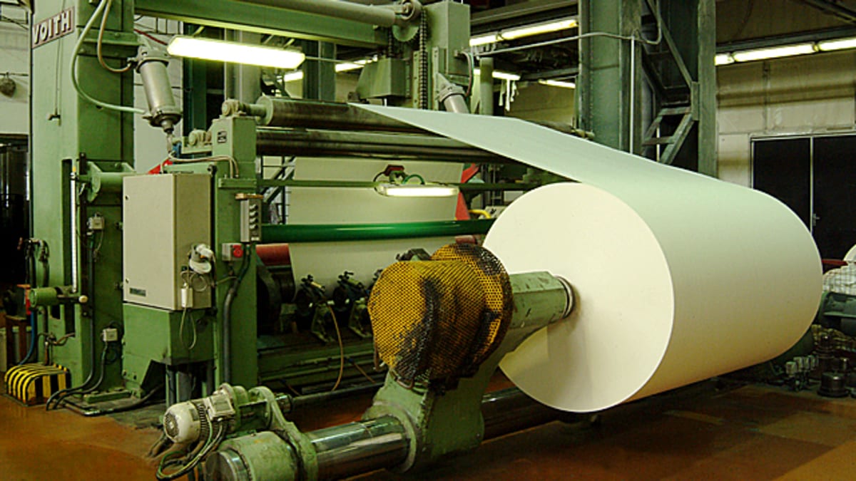 Výroba papíru v Krpa Holding