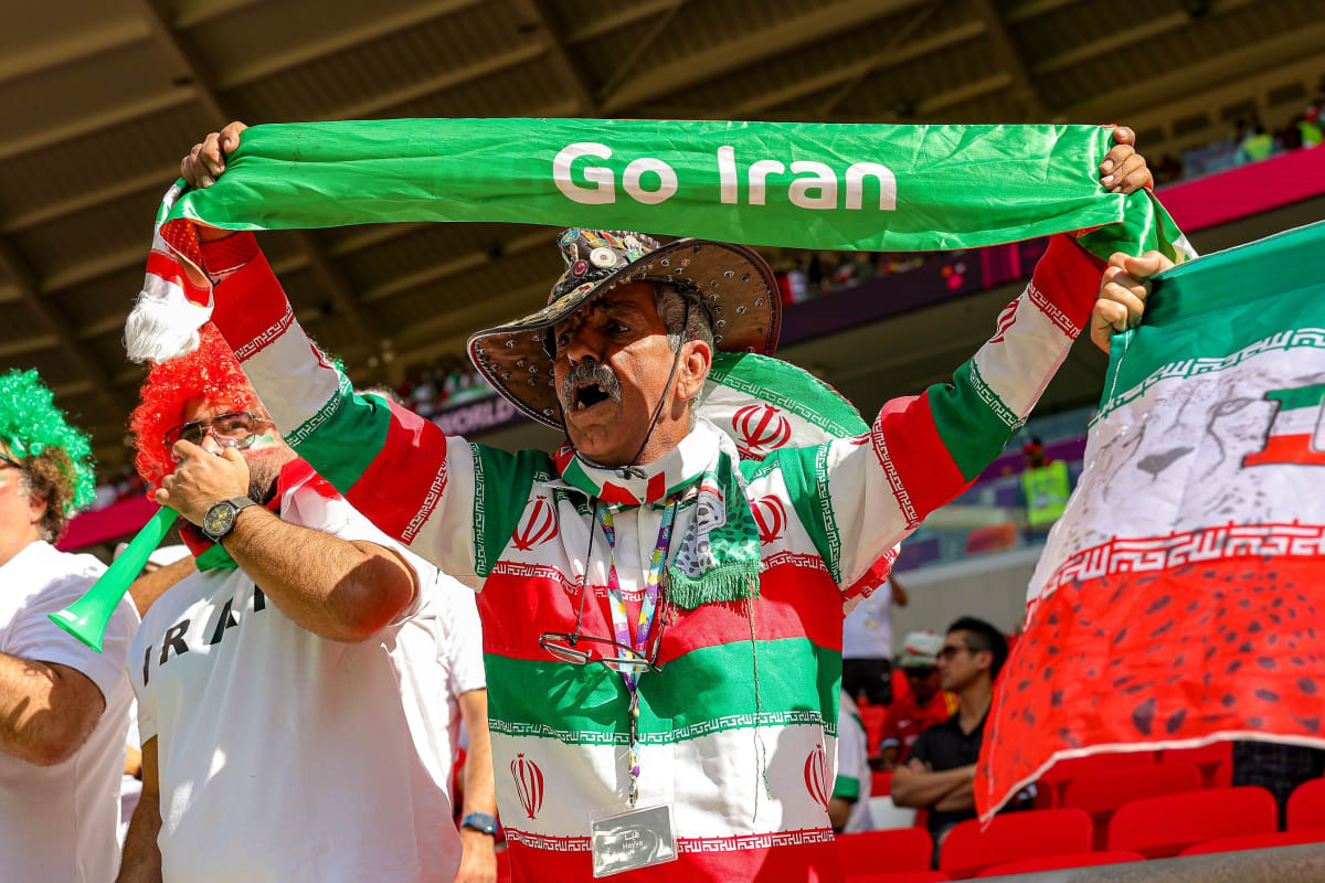 Íránský fanoušek na MS v Kataru.