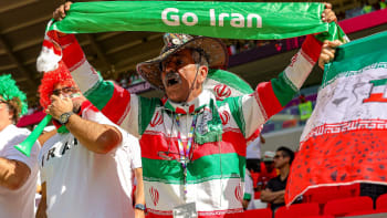 Íránci proti Íráncům. Na MS se do sebe pustili zastánci a odpůrci islamistického režimu