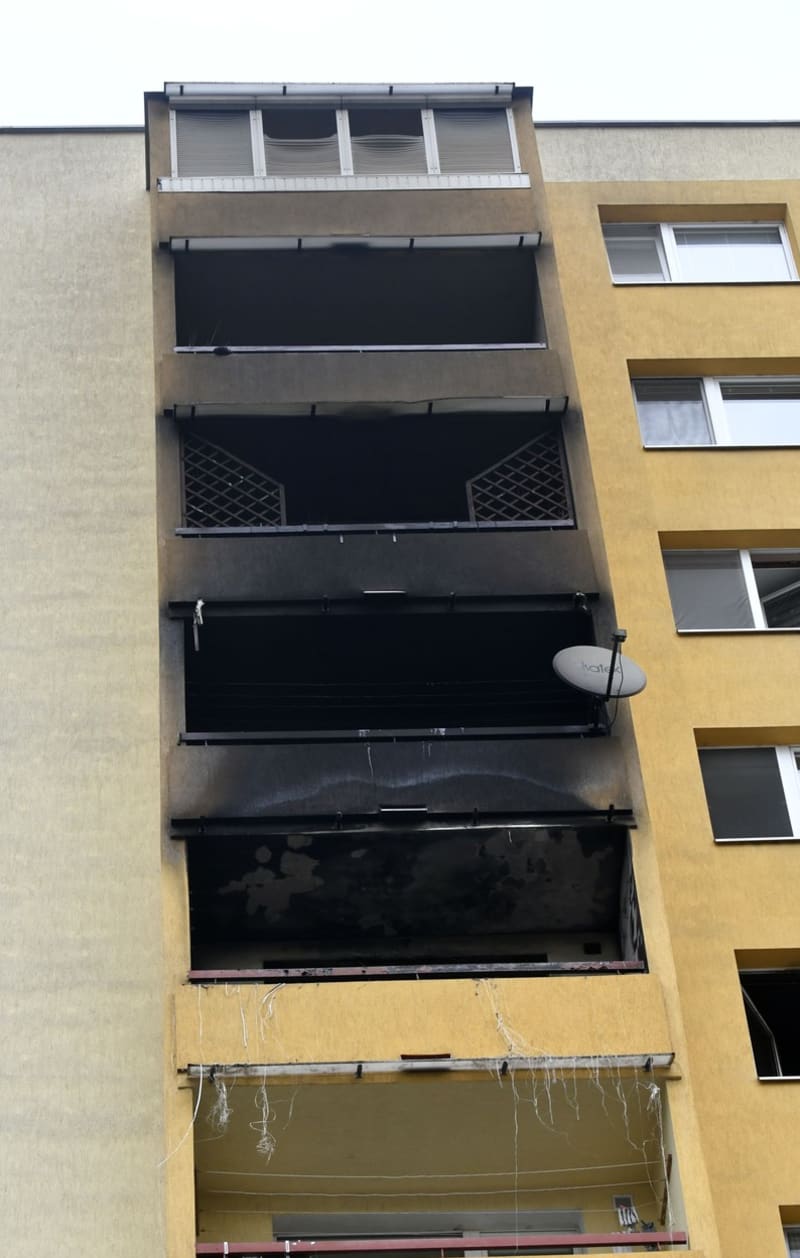 Požár v bytovém domě v Prešově si vyžádal dvě oběti. 