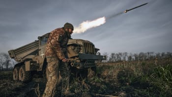 Ruská armáda posílá na smrt nežádoucí rekruty. Počet obětí neřeší, má jasno Zrno