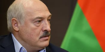 Lukašenko panikaří. Po náhlé smrti věrného ministra mění své kuchaře i bodyguardy