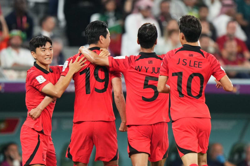 Jižní Korea zvládla proklouznout do osmifinále MS.
