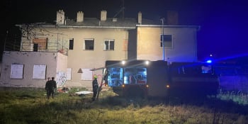 Tragédie v Kvítkovicích na Zlínsku: Požár domu nepřežil jeden člověk, další tři jsou zranění