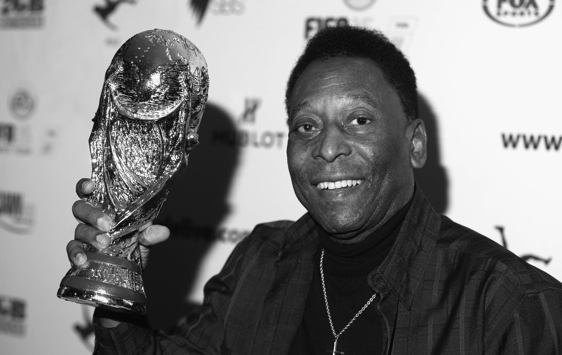 Zemřel možná nejlepší fotbalista historie, Brazilec Pelé.