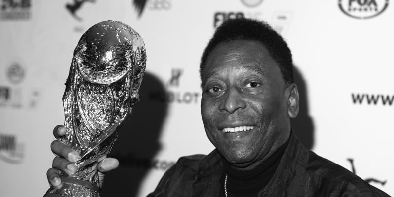Zemřel možná nejlepší fotbalista historie, Brazilec Pelé.