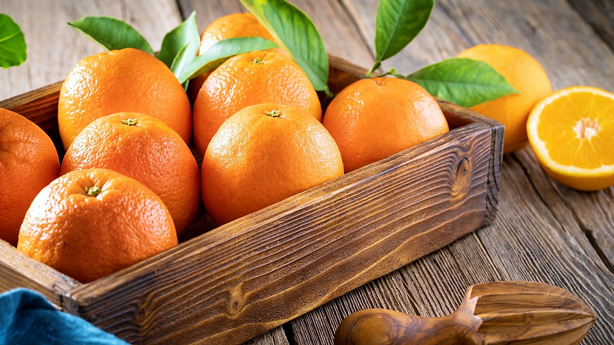 Proč jíst pomeranče a co se s nimi dá dělat: Zkuste vánoční sirup a měsíčky v čokoládě 