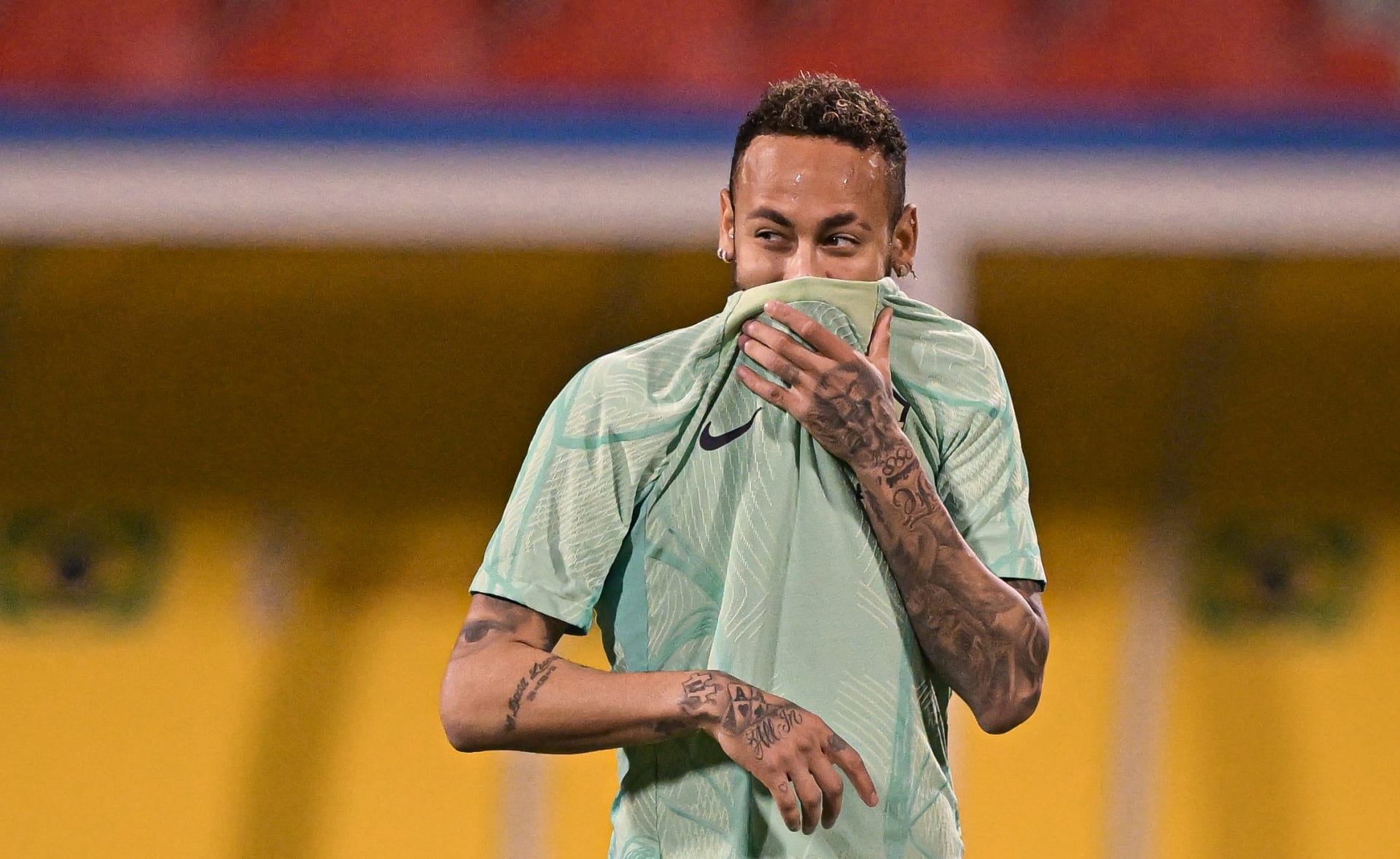 Neymar by měl být připravený odehrát osmifinále.