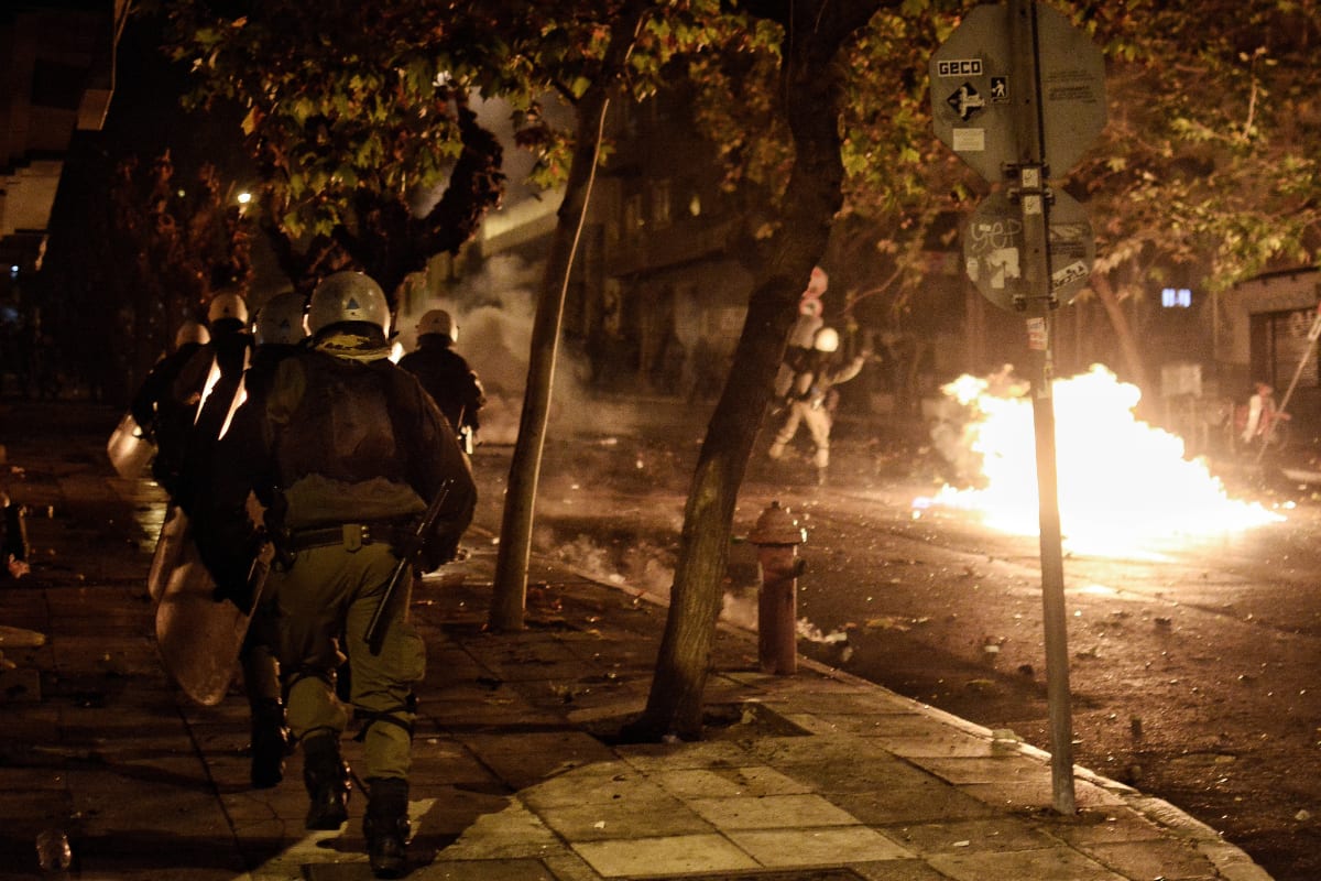 Hlavním městem Řecka každoročně otřásají nepokoje (6.12.2017).
