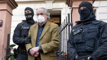 Policisté v Německu rozbili teroristickou síť. Extremisté chtěli obsadit sídlo poslanců