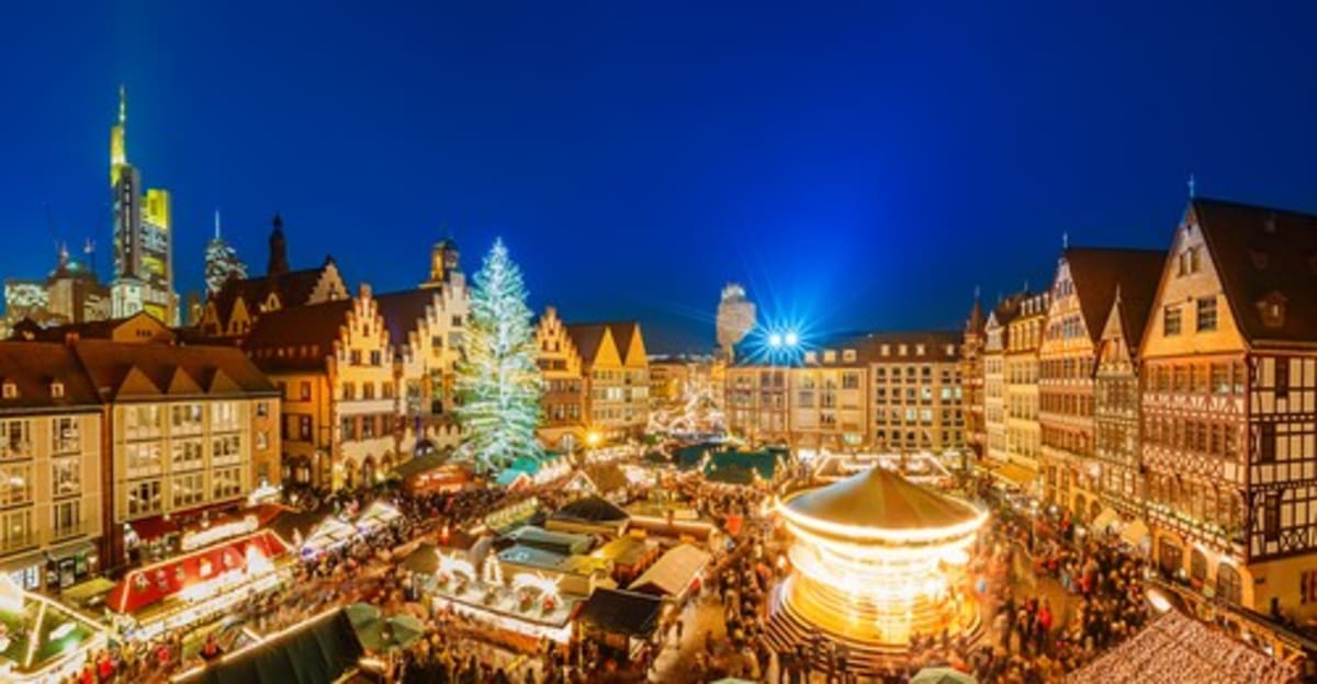 Vánoční trhy v německém Frankfurtu.