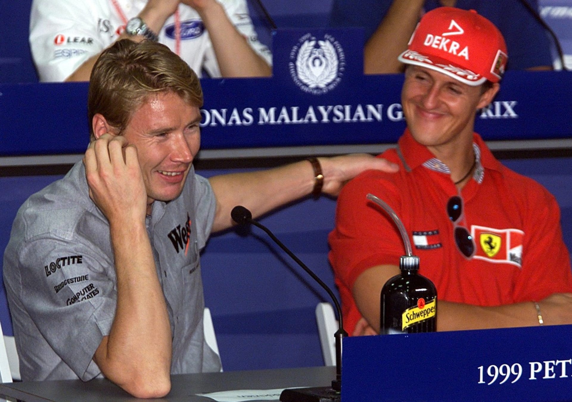 Létající Fin Mika Häkkinen s Michaelem Schumacherem