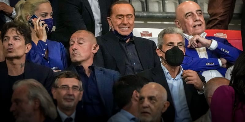 Berlusconi na zápase svého týmu AC Monza.
