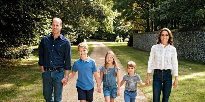 Vánoční přání princezny a prince z Walesu s dětmi v roce 2022
