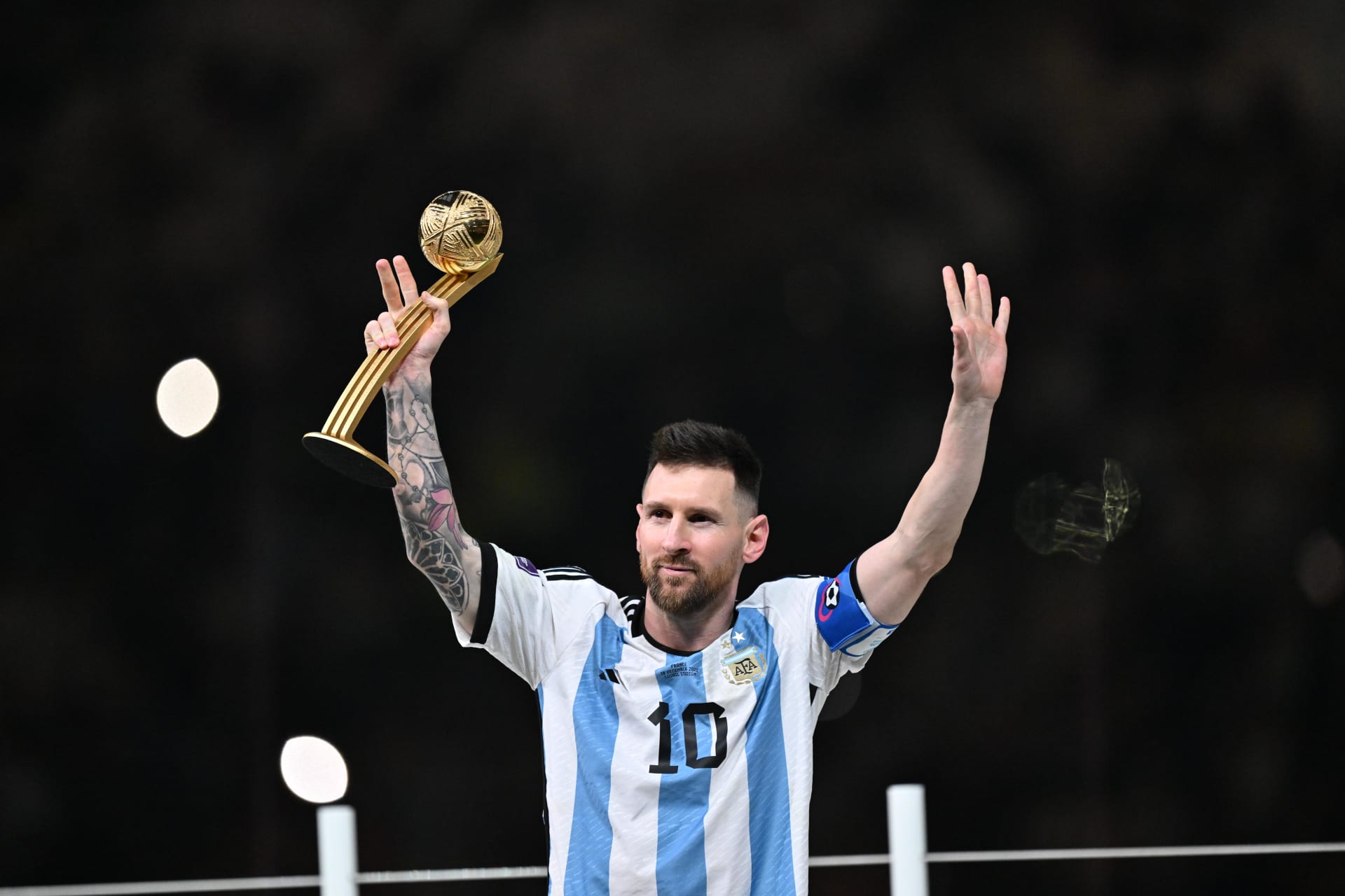 K trofeji mistra světa si Messi na cestu z Kataru přibalí i ocenění pro nejlepšího hráče turnaje.