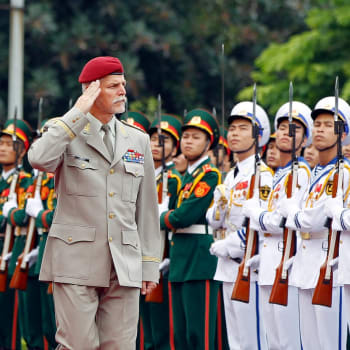 Petr Pavel navštívil Vietnam v roce 2014, tehdy ještě jako náčelník generálního štábu.