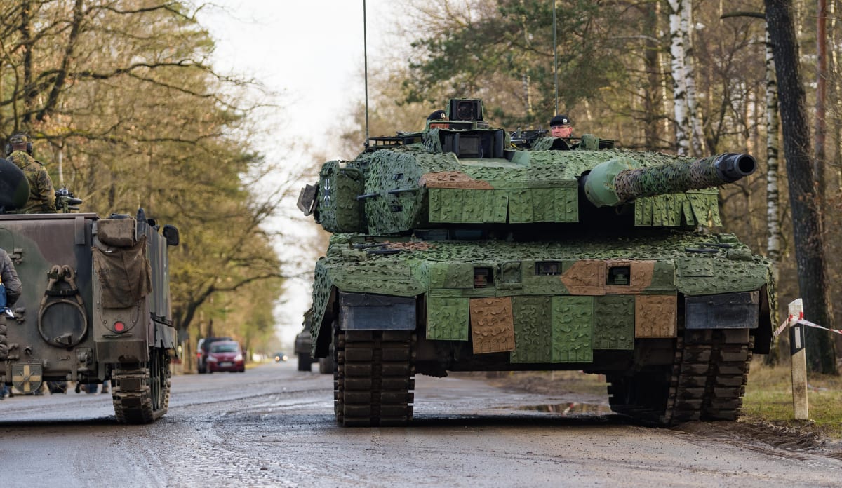 Německý hlavní bojový tank Leopard 2