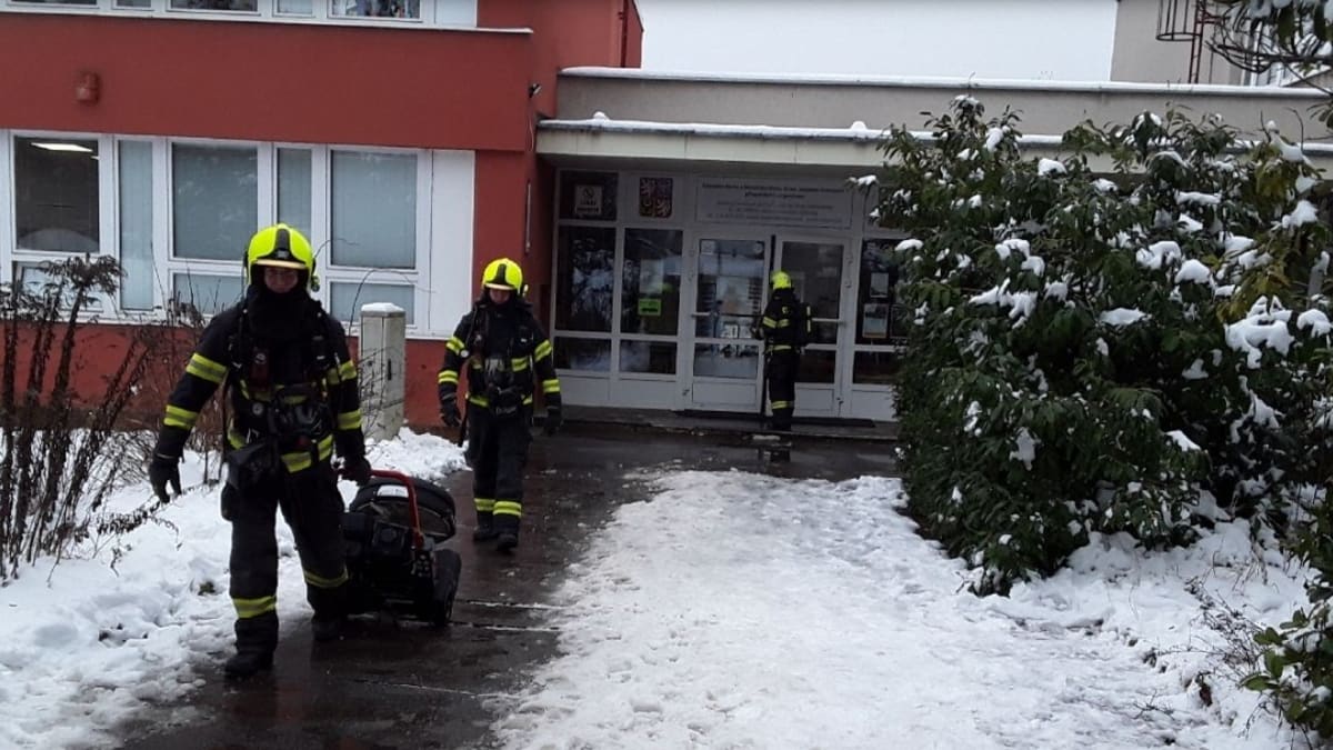 Ve škole v Brně hořelo.