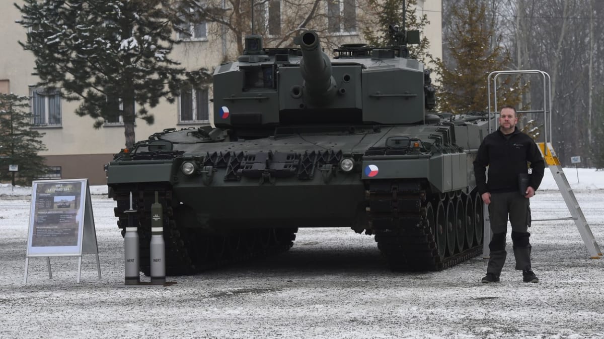 Tank Leopard v ČR.