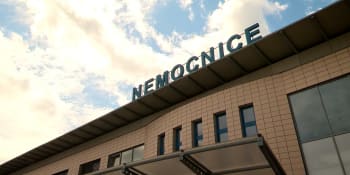 Trest za smrt ročního chlapečka: Soud zakázal doktorovi z Domažlic léčit, dostal i podmínku