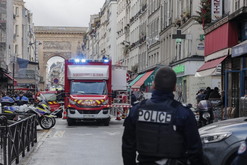 Střelba v Paříži