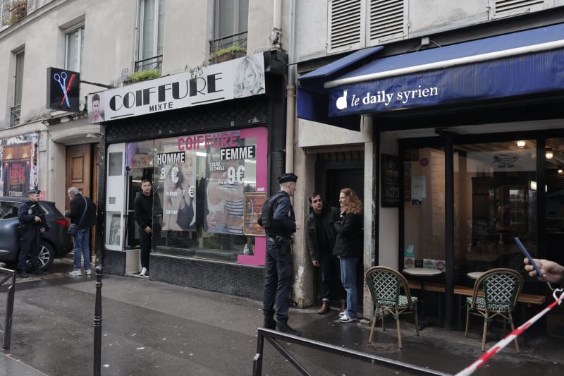Při střelbě v centru Paříže zemřeli dva lidé. 