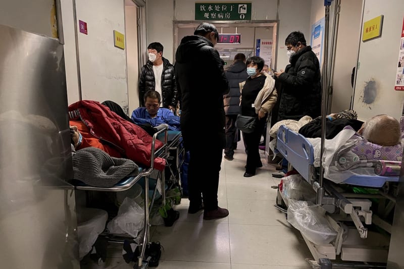 Nápor covidových pacientů ve městě Tchien-ťin (28. 12. 2022)