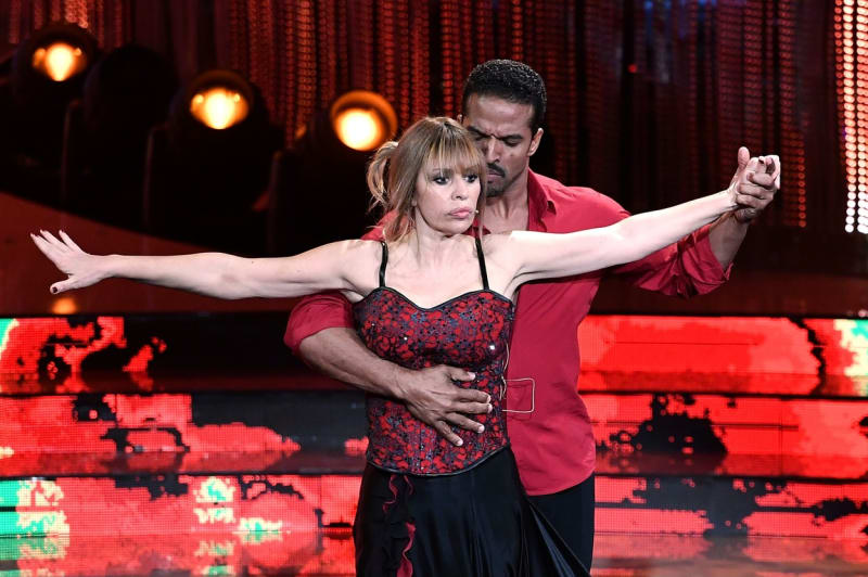 Alessandra Mussolini v roce 2020 předvedla své taneční dovednosti v show Dancing with the stars.