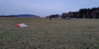 Tragický pád ultralehkého letadla na Liberecku. 51letý pilot na místě zemřel