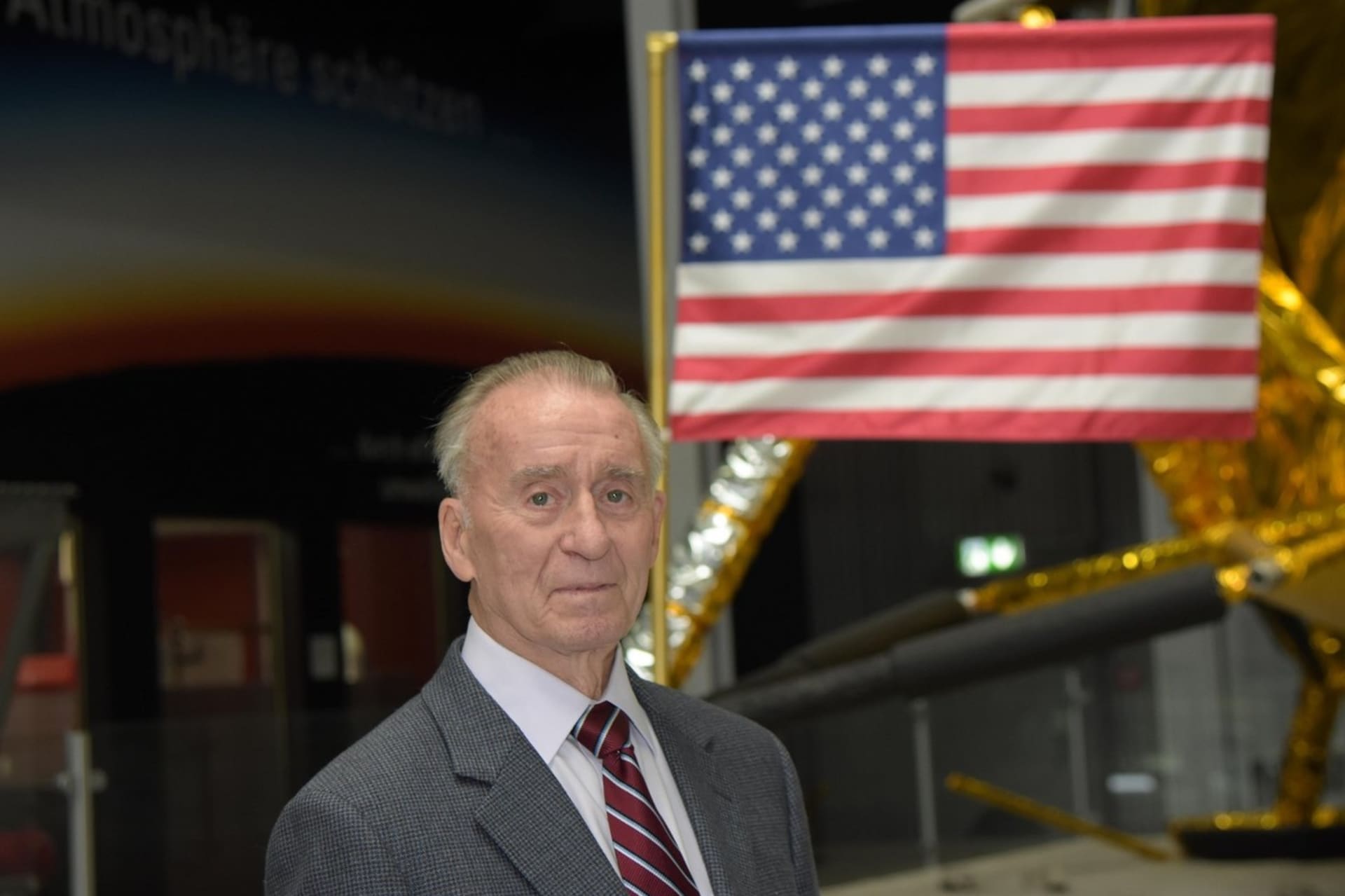 Ve věku 90 let zemřel bývalý americký astronaut Walter Cunningham. 