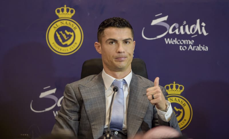 Cristiano Ronaldo se na tiskové konferenci dopustil humorného přeřeku.