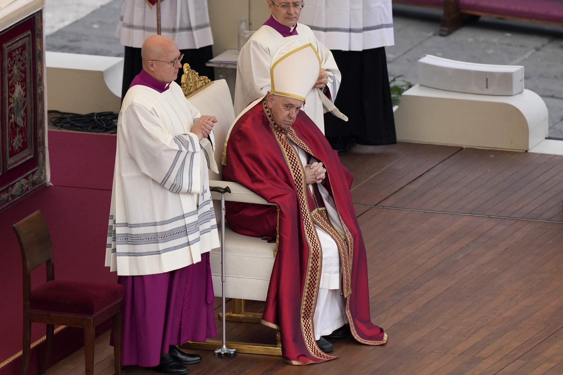 Papež František na pohřbu Benedikta XVI.