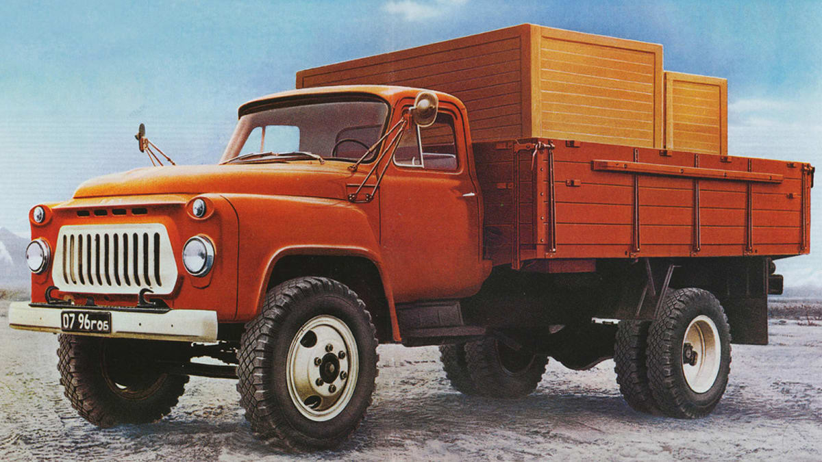 Benzinový osmiválec ZMZ 523 poháněl už nákladní vůz GAZ-53 z roku 1962.