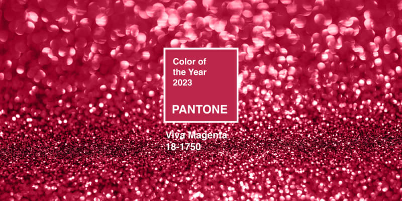 Pantone Color Institute zvolil barvou roku 2023 barvu s názvem Viva Magenta.
